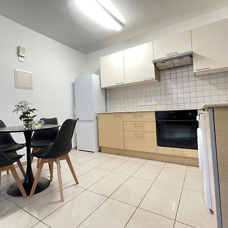 Aurora Holiday Apartment - Ajía Nápa Kültér fotó