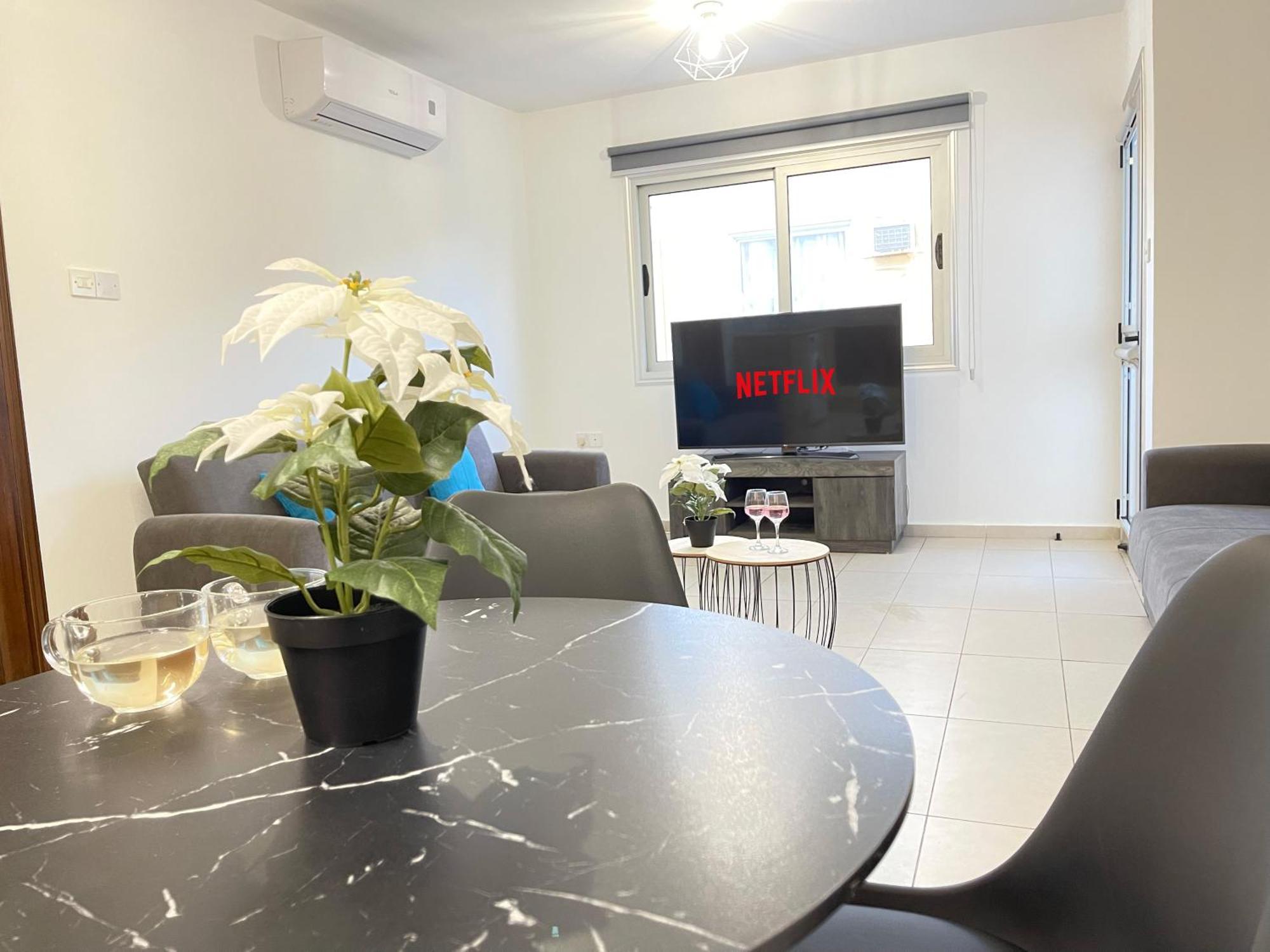 Aurora Holiday Apartment - Ajía Nápa Kültér fotó