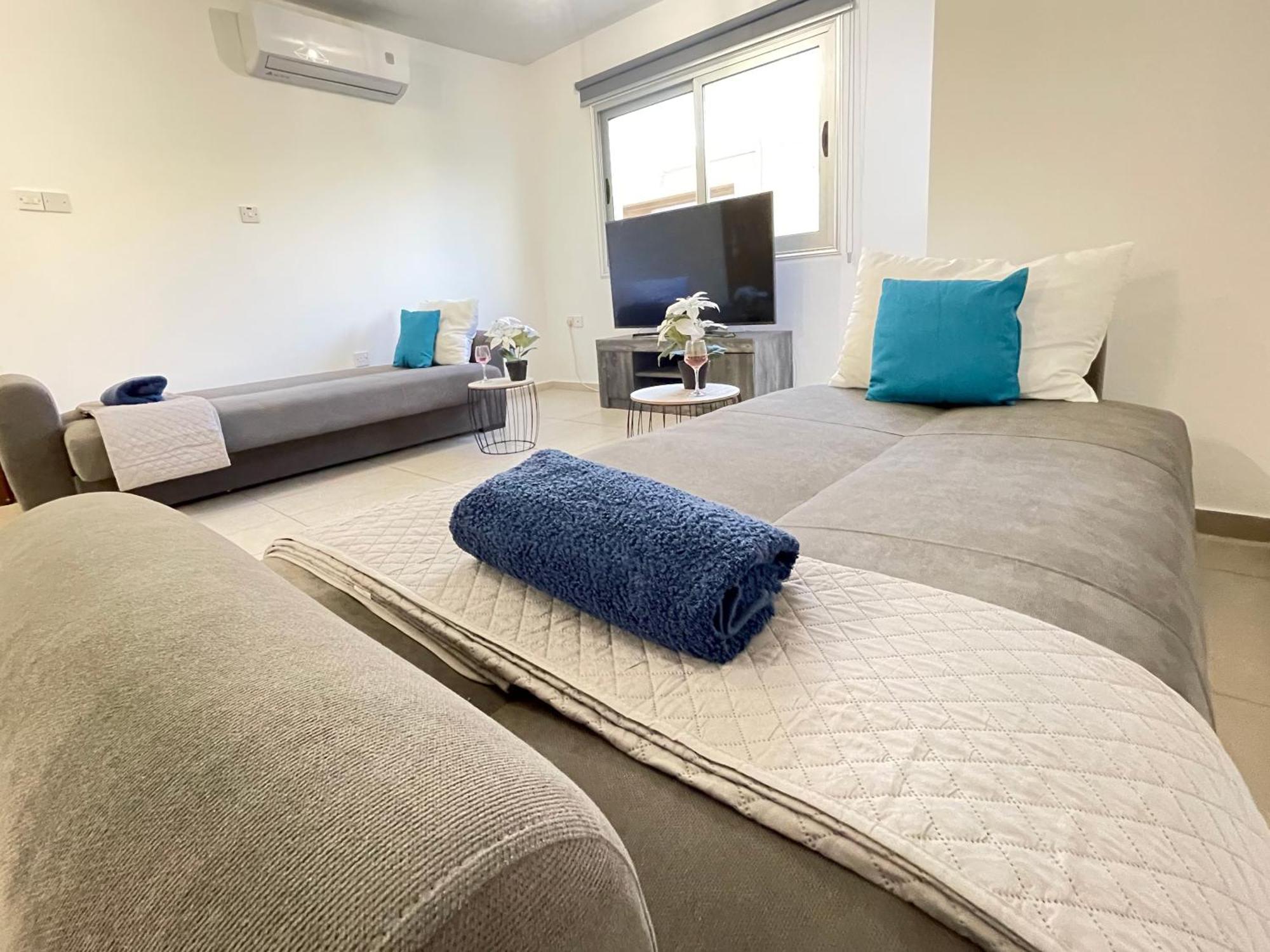 Aurora Holiday Apartment - Ajía Nápa Kültér fotó